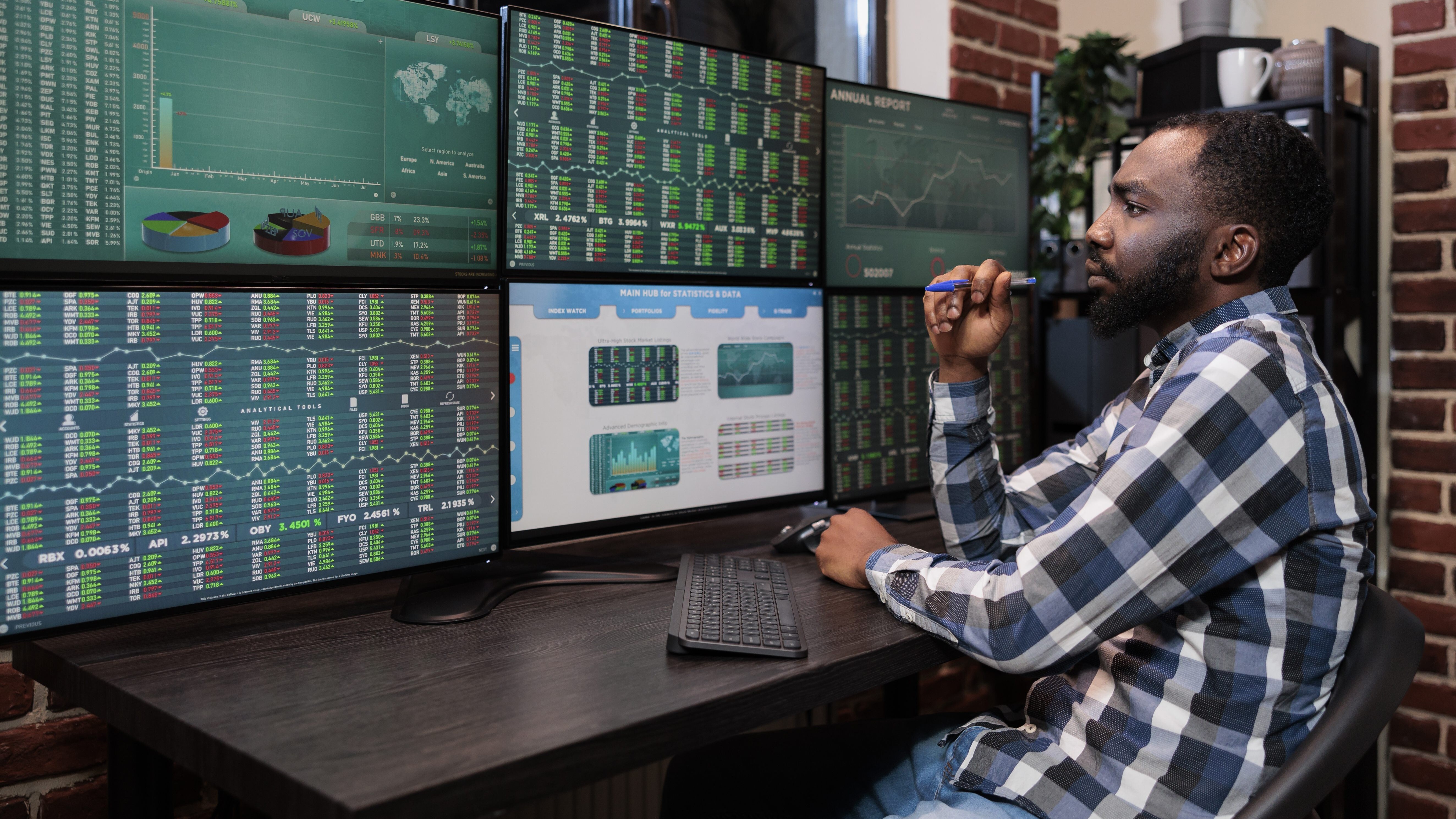 Monitoring-Cybersecurity NIS2 (1)-jpg